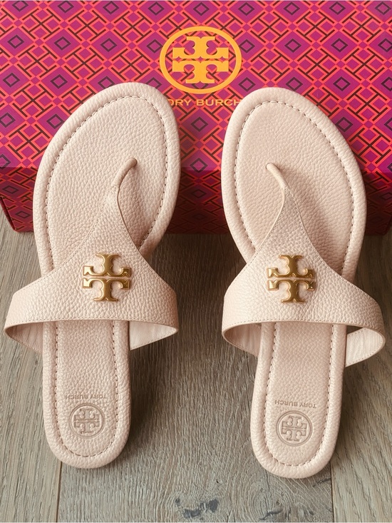 Tory Burch Shoes - Tory Burch Sea Shell Pink Tumbled Leather Sandal Flat Thong Gold Double T Logo 9